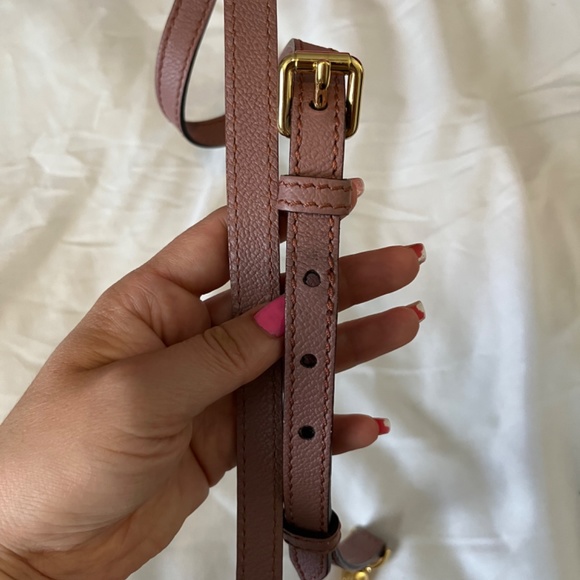 Burberry Medium buckle crossbody - Picture 6 of 7